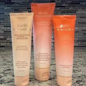 Bath & Body Works: Daily Essentials: Primer, Face Moisturizer, & Glow Drops